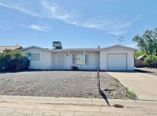 15580 S Quintin Rd, Arizona City, AZ 85123
