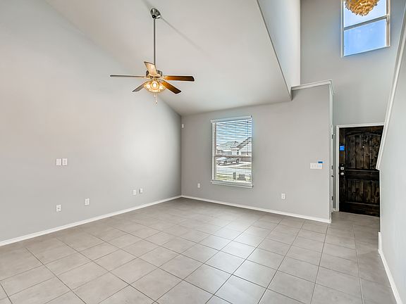 5th image of 195 Painted Desert Ln