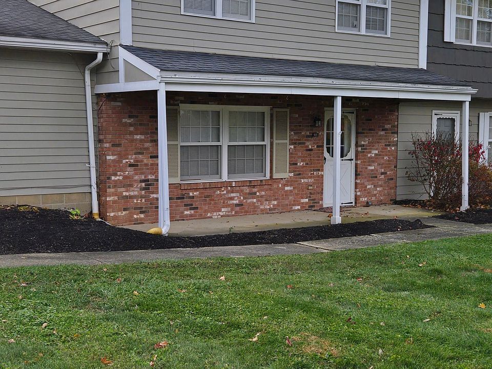 1st image of 1253 Colonial Dr