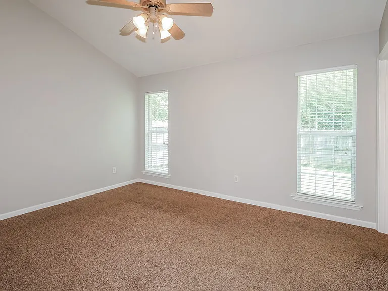 10316 Cottage Oaks Dr — Photo 9