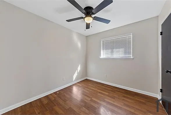 3014 Patricia Ln — Photo 16