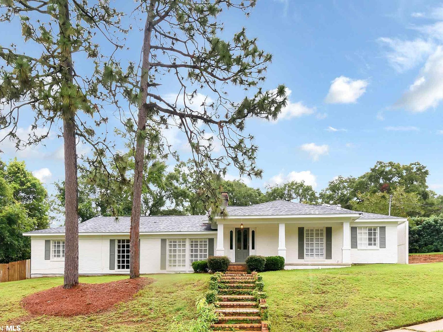 450 Ridgelawn Dr W, Mobile, AL 36608 Zillow
