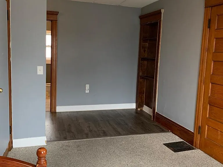 355 W New York St #3 — Photo 4