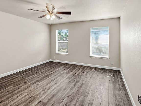 3rd image of 5108 Dallas Ave