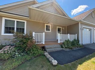 35 Highland Ridge Dr #28, Hampden, ME 04444