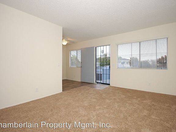 5th image of 2664 Jefferson St APT 09