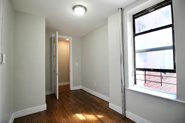 Rented by Hagstrom Management Inc | media 6