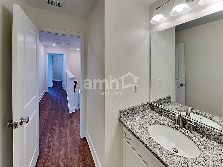 4832 Reisswood Loop — Photo 15