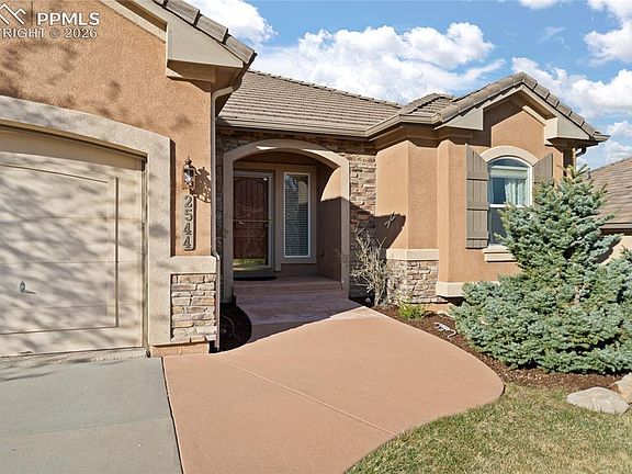 4th image of 2544 Sierra Oak Dr