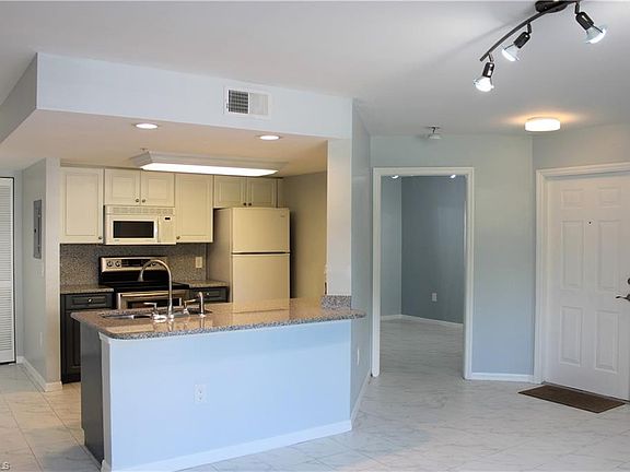4th image of 1767 4 Mile Cove Pkwy APT 810