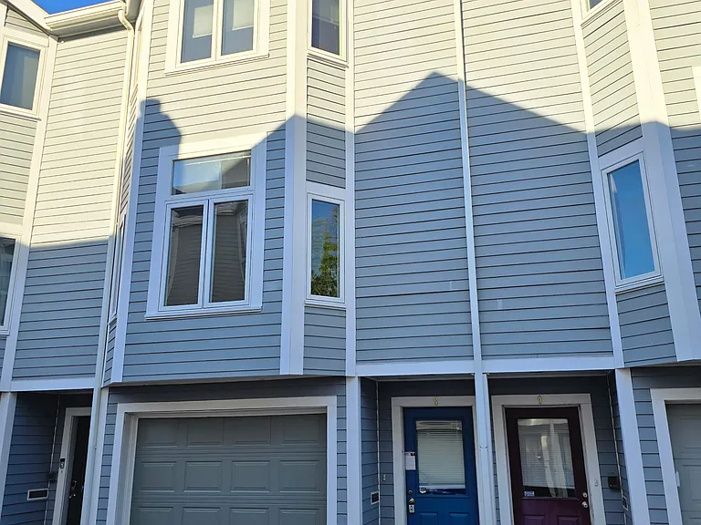 8 Rollins Ct — Photo 21