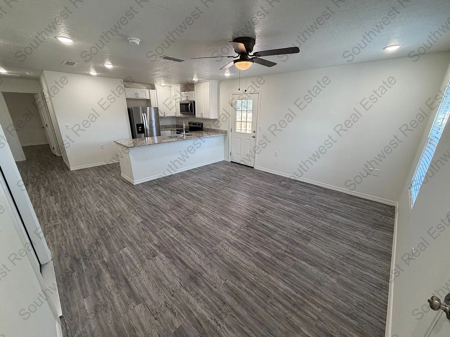 2130 Bobwhite Ct. — Photo 3
