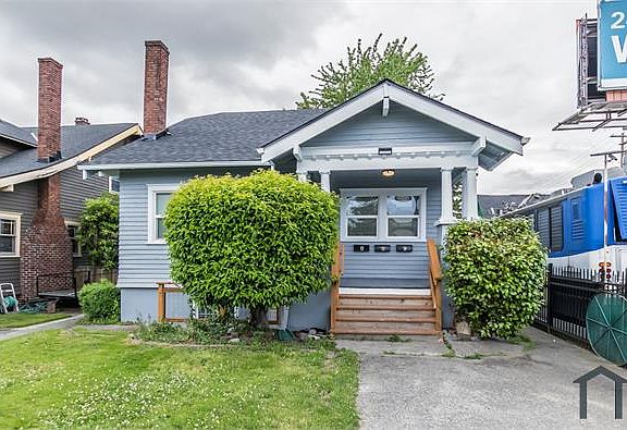2nd image of 3737 Tacoma Ave S #A