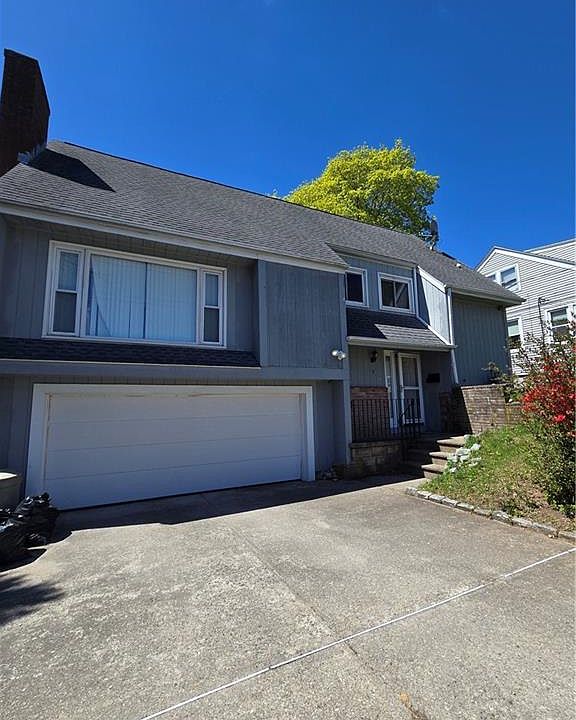 1st image of 3 Hemlock Dr