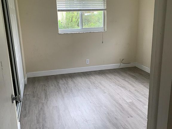 5th image of 5850 NW 16th Pl