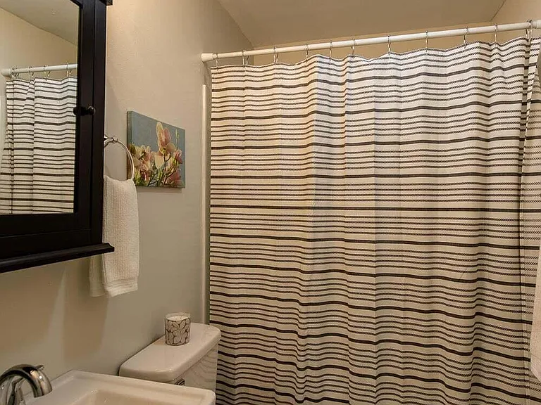 432 Cypress St — Photo 14