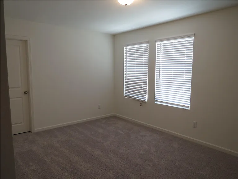 611 Delaware Ave — Photo 21