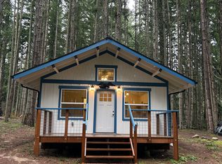 6892 NE West Port Madison Rd, Bainbridge Island, WA 98110