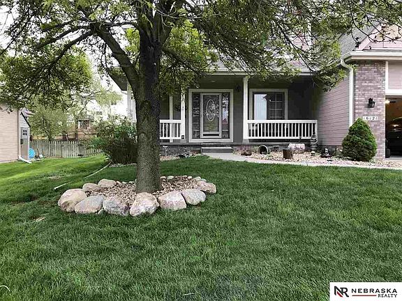3rd image of 16121 Timberlane Dr