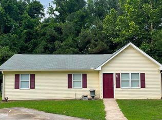 185 Old Lake Dr, Athens, GA 30607