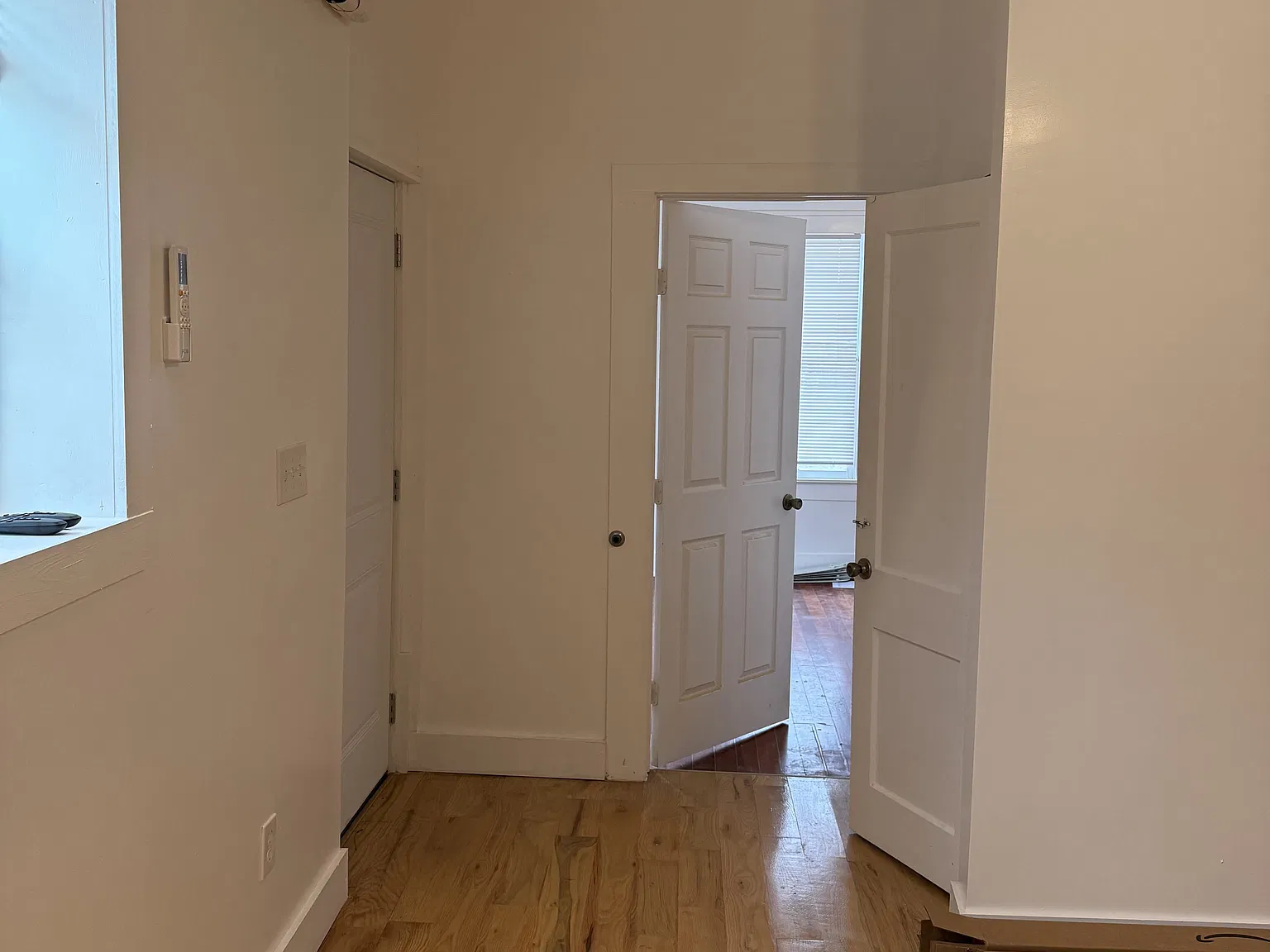 1120 W Mulberry St — Photo 3