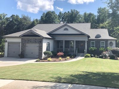 220 Tudor Way, Senoia, GA, 30276