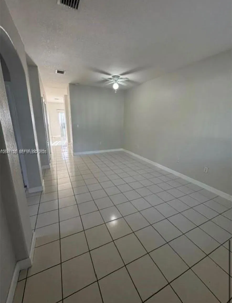 Shoma Condo At Keys Cove — Photo 3