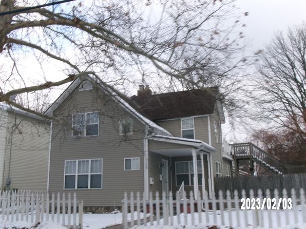 1126 W Michigan Ave #2