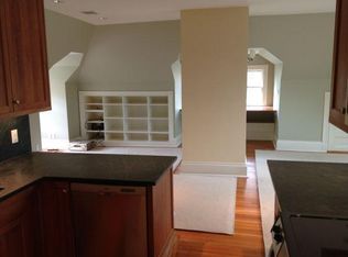 22 Royal Ave #3, Cambridge, MA 02138