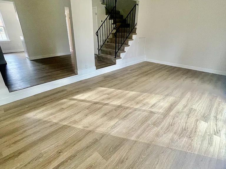 1625 Congressional Ct — Photo 3