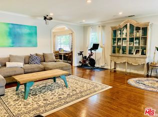 5019 Willowcrest Ave, North Hollywood, CA 91601