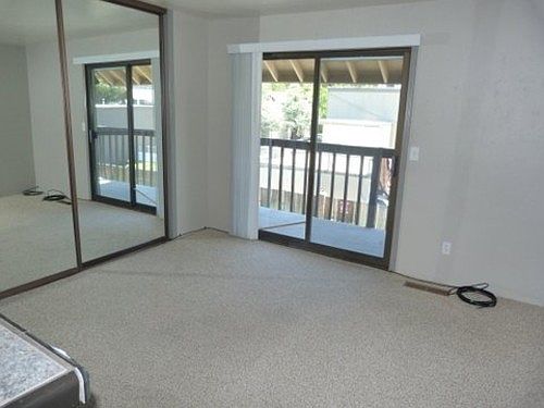2nd image of 132 Kahle Dr #H-3