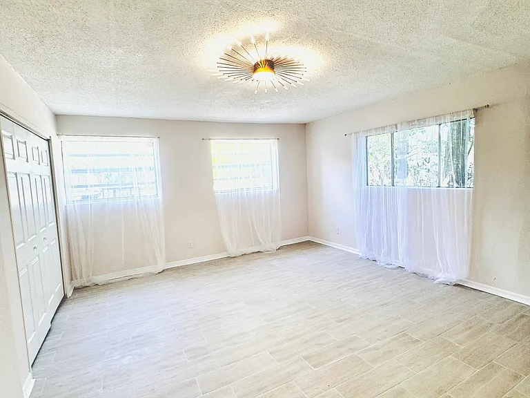 6650 Pinnochio Dr — Photo 12