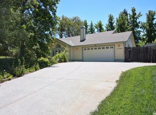11694 Sherwood Way, Auburn, CA