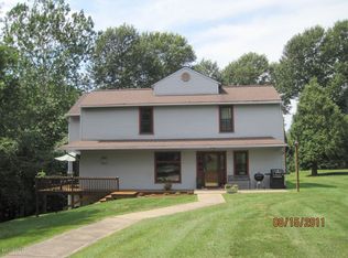 94 Hemlock Ln, Bloomsburg, PA 17815