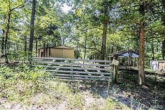 1st image of 8488 Red Bud Ln