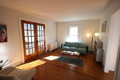2nd image of 23 Grand St