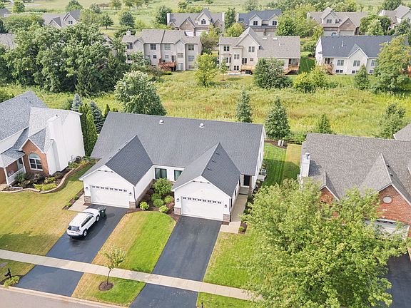 3rd image of 513 Sudbury Cir