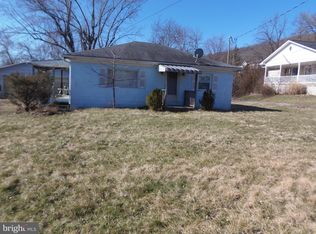 86 Birch St, Capon Bridge, WV 26711