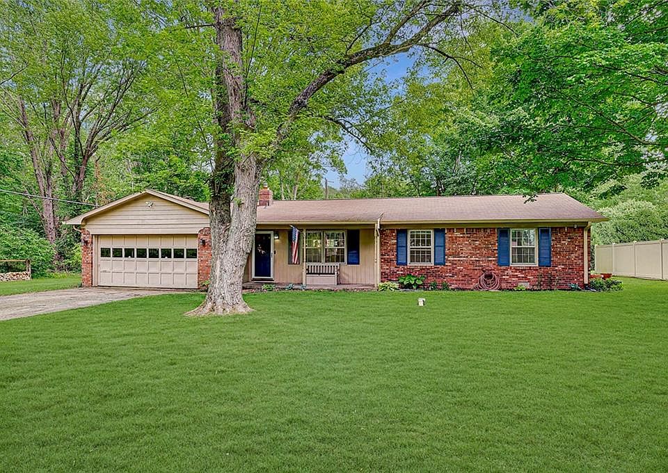 1st image of 9885 Chambray Dr