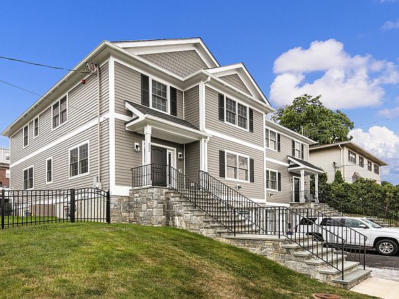 232 Lincoln Avenue