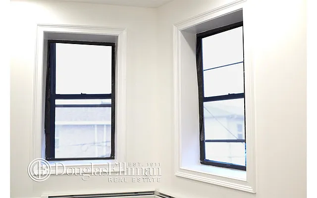 Rented by Douglas Elliman | media 21