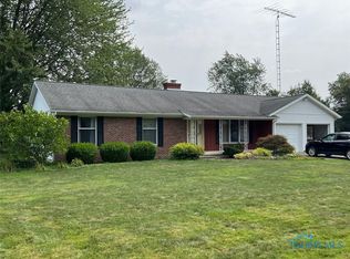 1231 Buchman Rd, Fremont, OH 43420