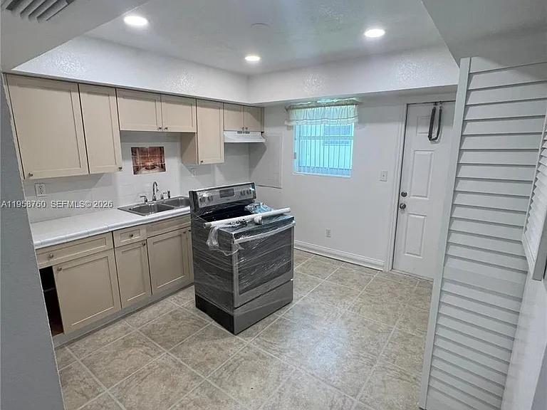 25421 SW 107th Ct #25423 — Photo 2