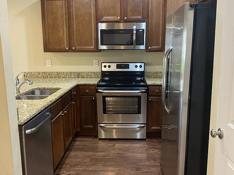 8733 Brown Pelican Cir — Photo 10