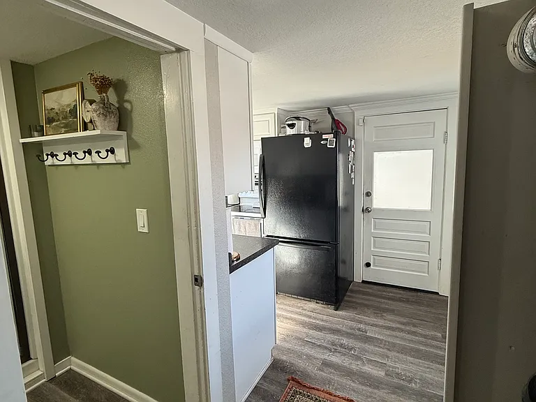 102 SW Walnut St — Photo 5