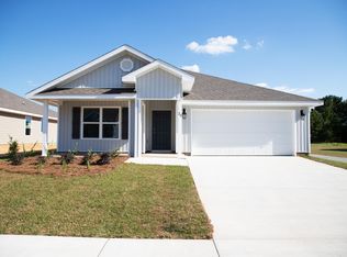 20 Bluebeech St, Freeport, FL 32439