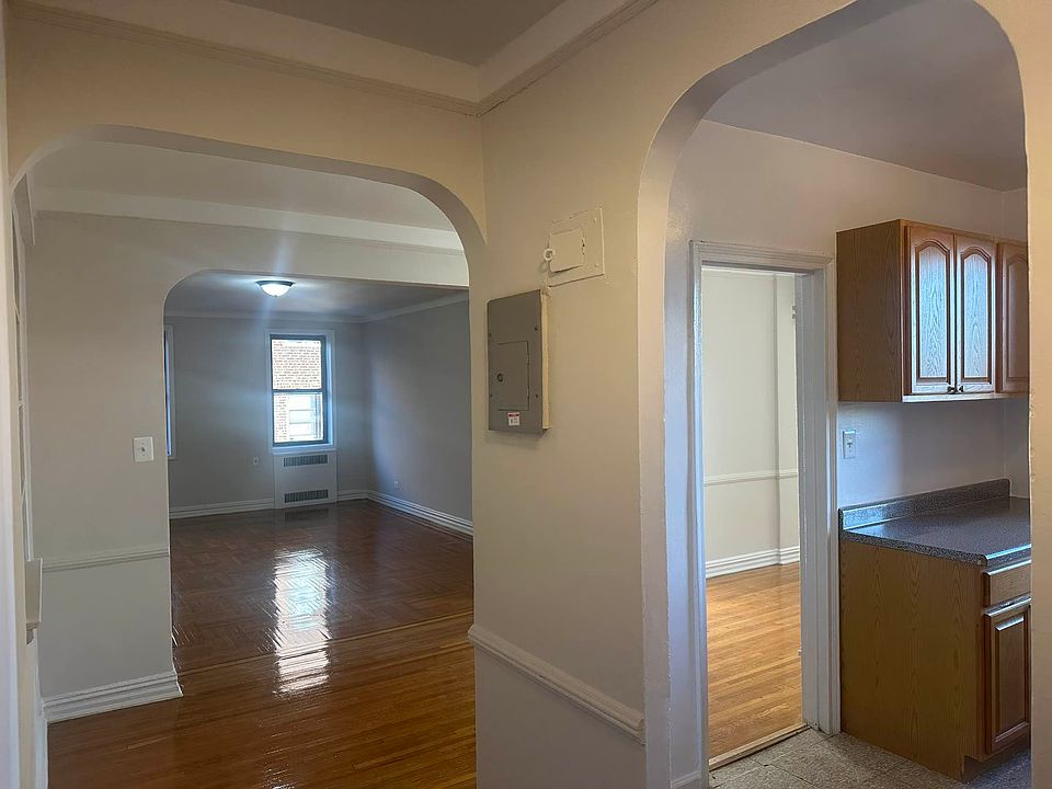 1st image of 43-25 43rd St APT 5B