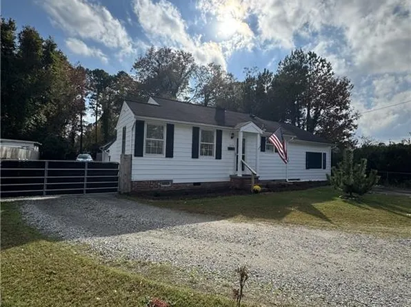 2253 Potters Rd, Virginia Beach, VA 23454