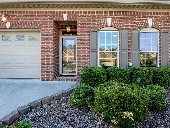 3rd image of 7631 Lenox Trace Dr #5
